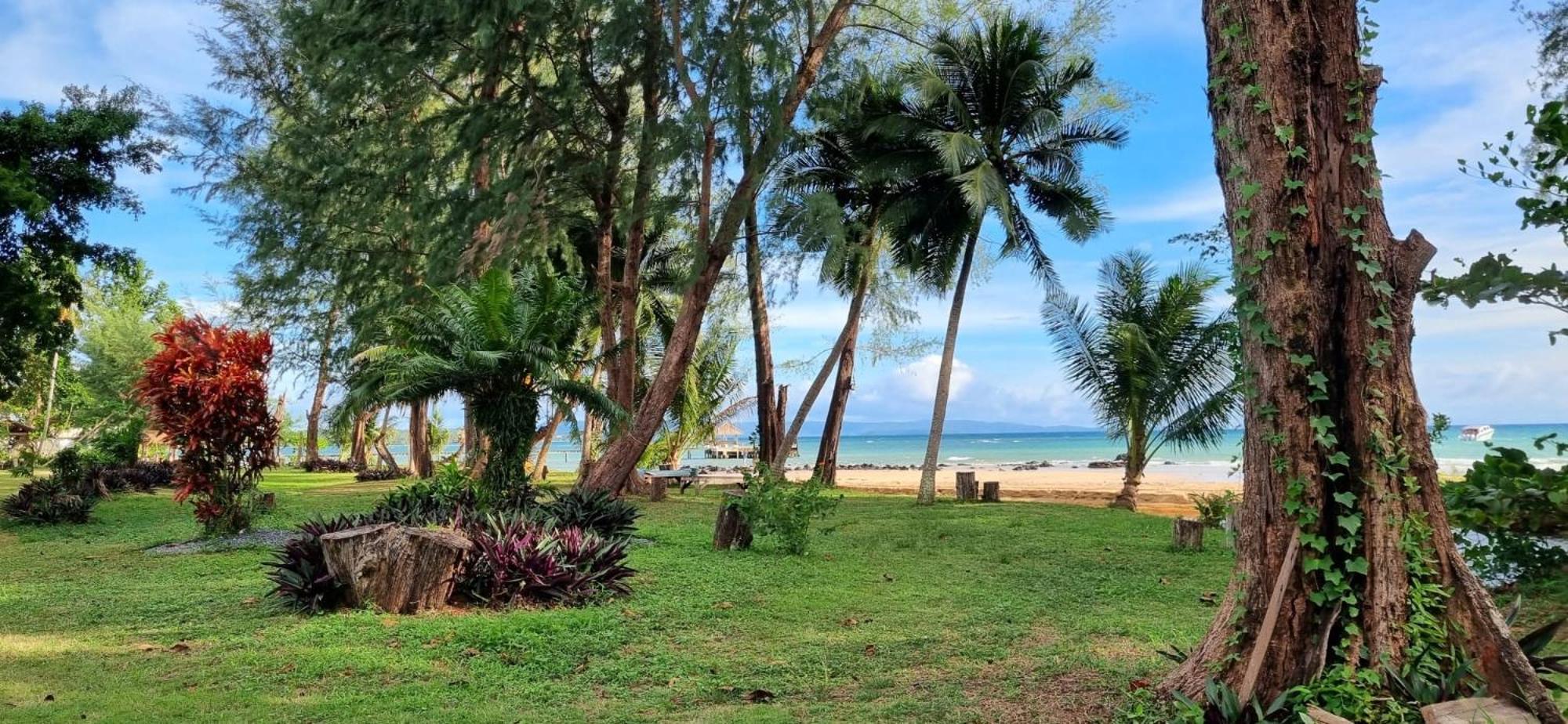 TK Beach Resort Koh Mak Exterior foto